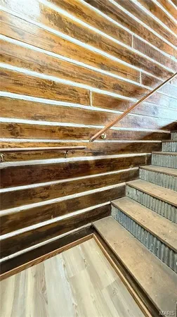 $329,000 | 21711 Hackberry Trail, Kirksville, MO 63501