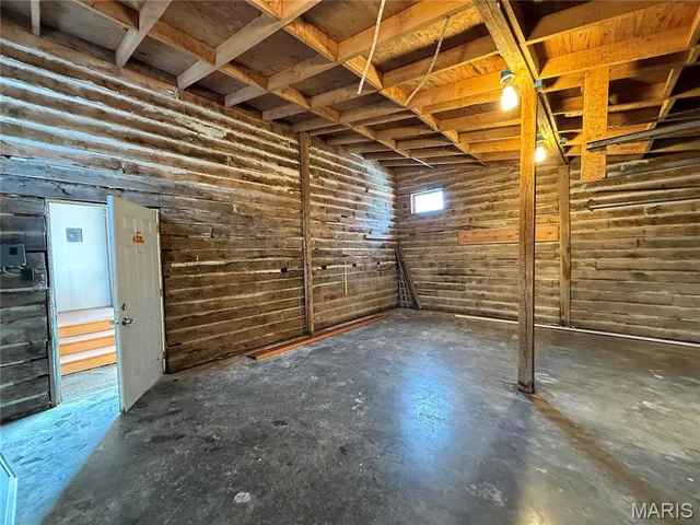 $329,000 | 21711 Hackberry Trail, Kirksville, MO 63501