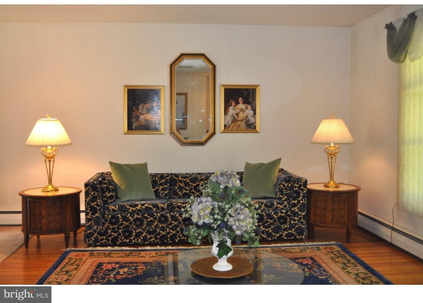 350 Ambler Road Fort Washington, PA 19034 - Photo 5 of 25 Living Room