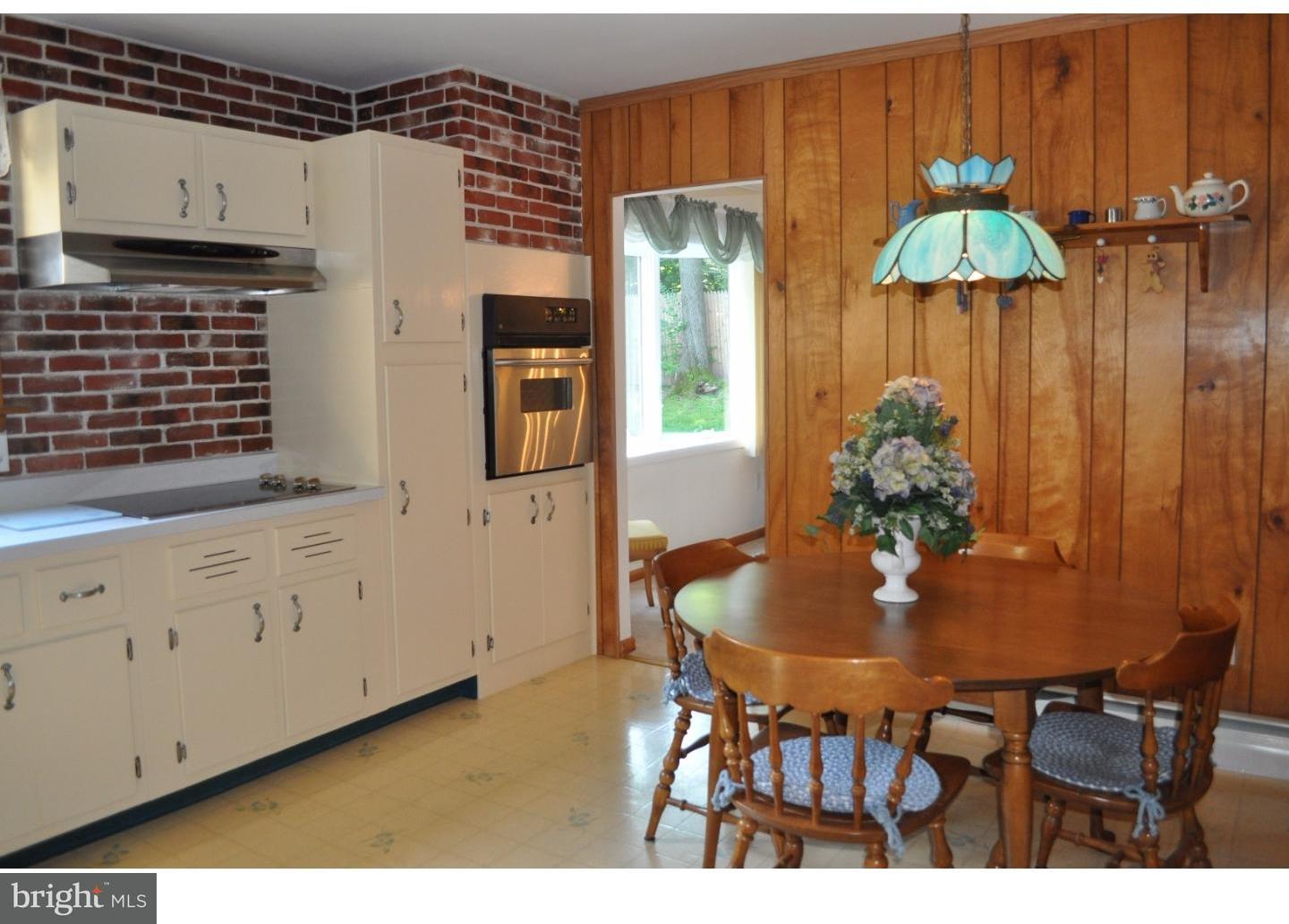 350 Ambler Road Fort Washington, PA 19034 - Photo 10 of 25 Kitchen