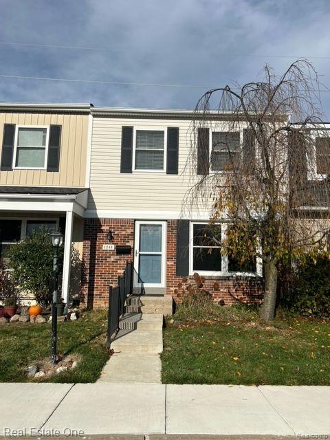 1246 Marseille Court Rochester Hills, MI 48307 - Photo 2 of 30