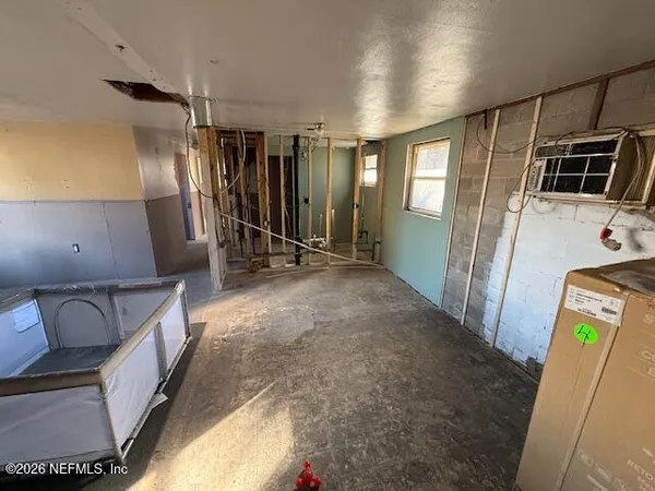 a view of a storage & utility room