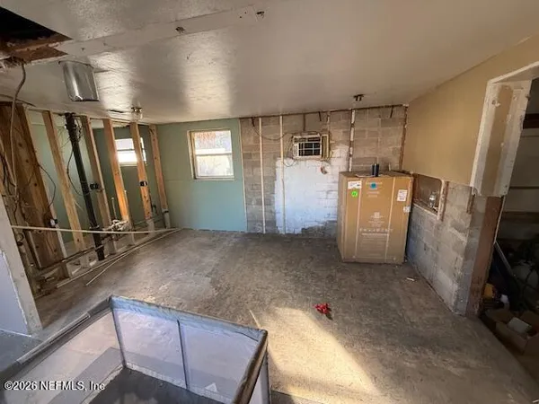 a view of a storage & utility room