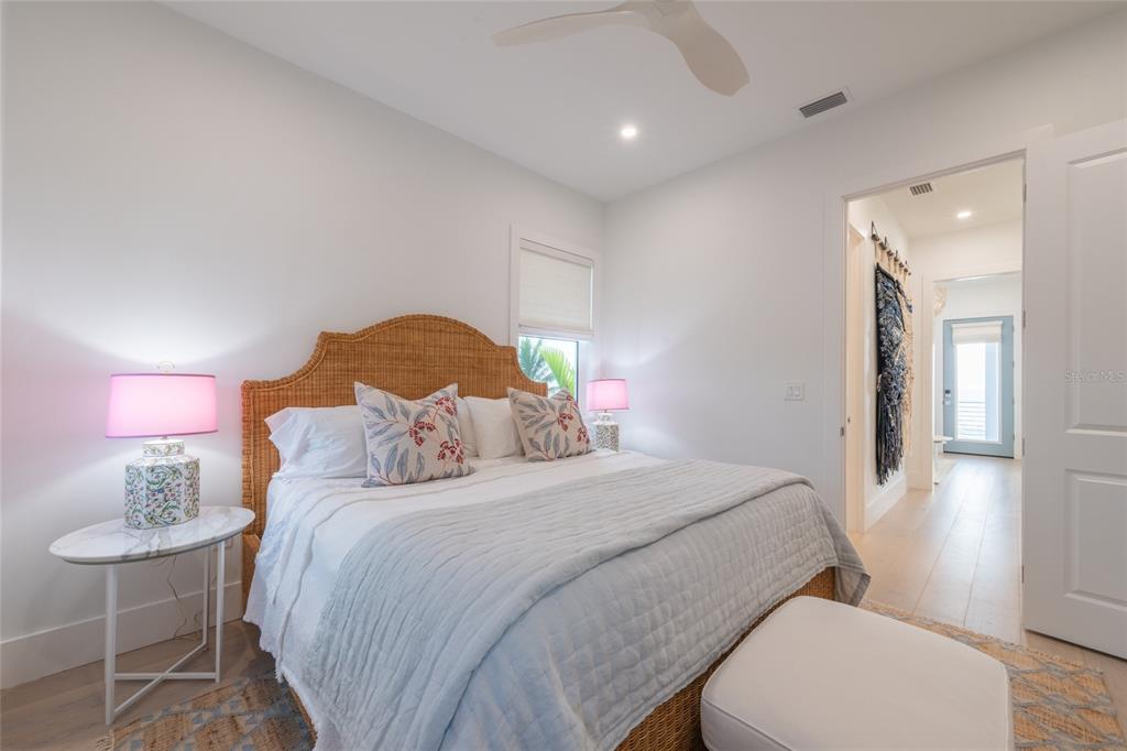 321 Casey Key Road Nokomis, FL 34275 - Photo 26 of 90