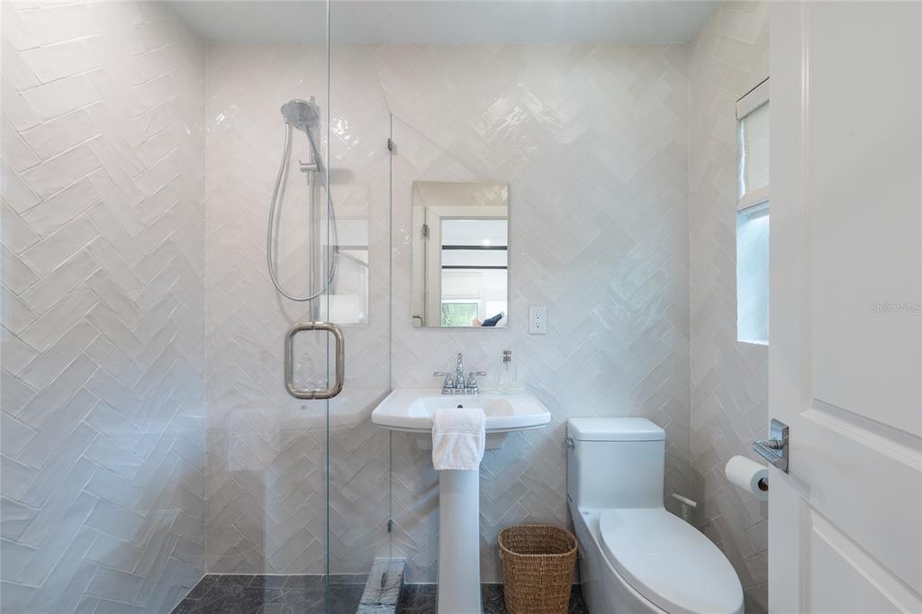 321 Casey Key Road Nokomis, FL 34275 - Photo 35 of 90