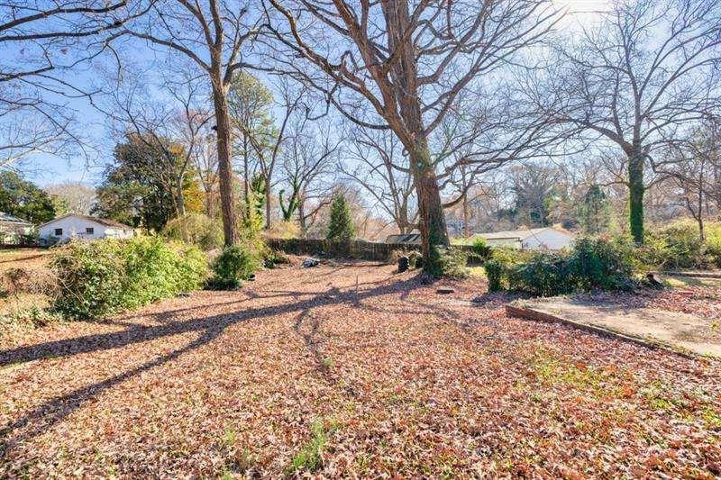 2506 Maple Street East Point, GA 30344 - Photo 24 of 31