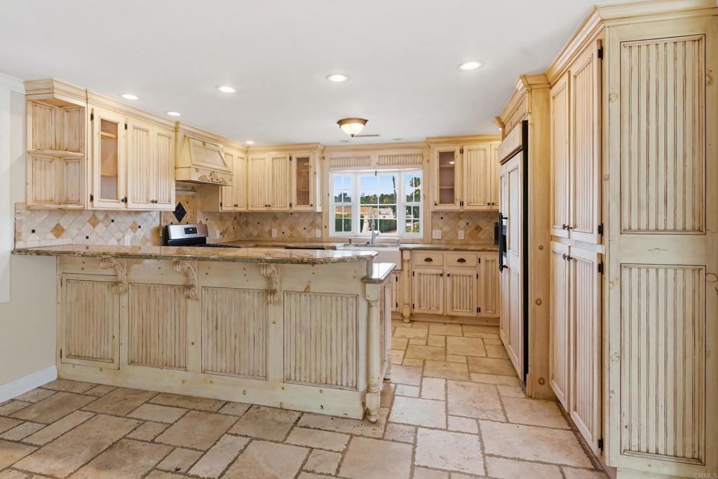 14009 Eastern Street Poway, CA 92064 - Photo 11 of 44