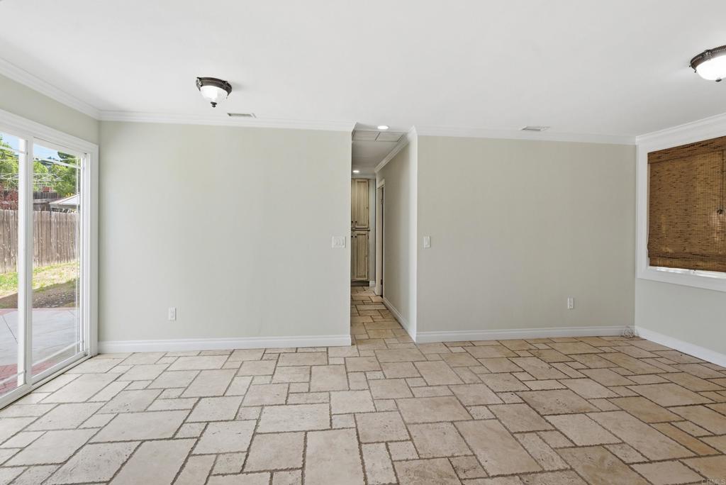 14009 Eastern Street Poway, CA 92064 - Photo 8 of 44