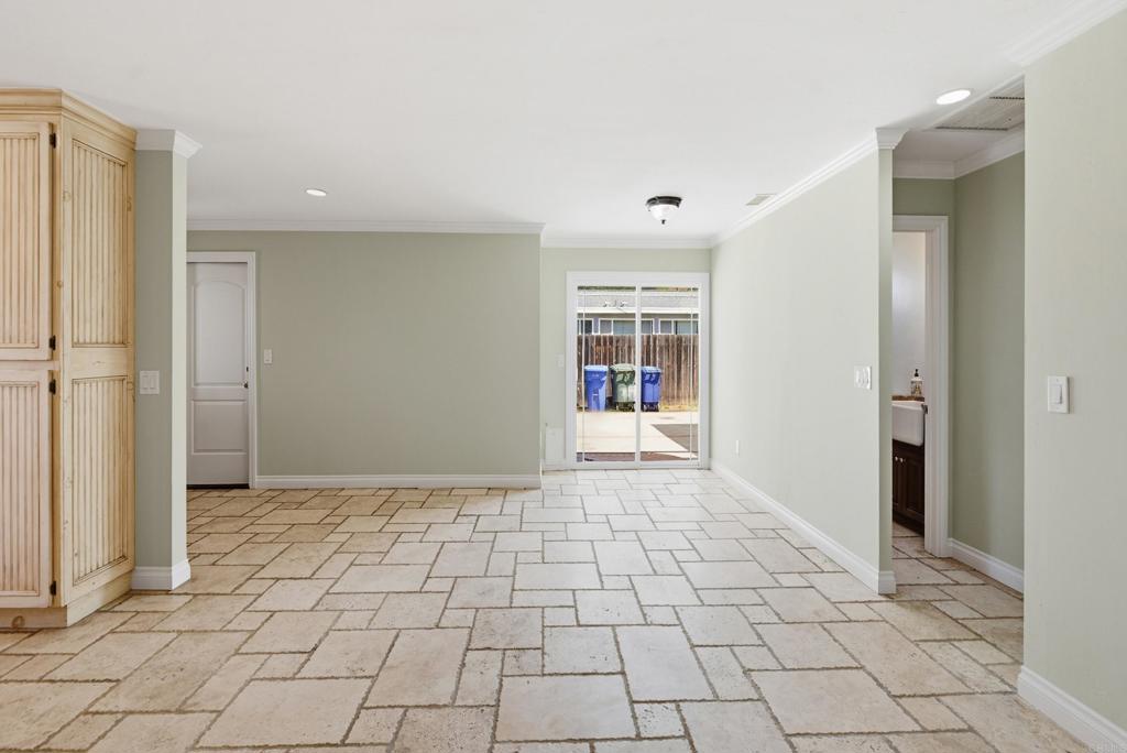 14009 Eastern Street Poway, CA 92064 - Photo 9 of 44