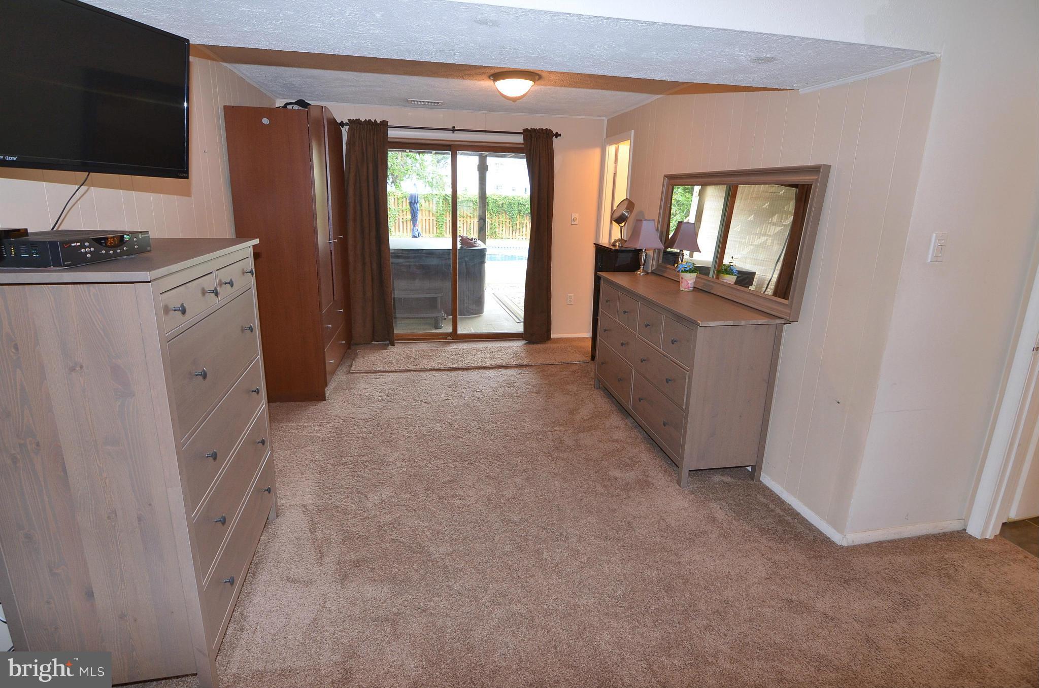 7918 Tower Court Road Severn, MD 21144 - Photo 22 of 30 Family Room