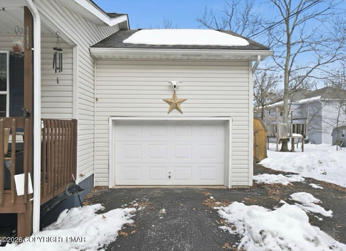 199 Magic Mountain Road Henryville, PA 18332 - Photo 54 of 74 a front view of a house