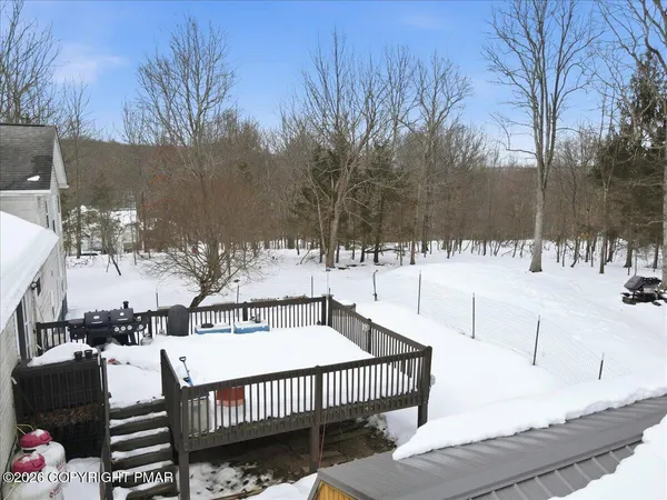 $315,000 | 199 Magic Mountain Road, Henryville, PA 18332