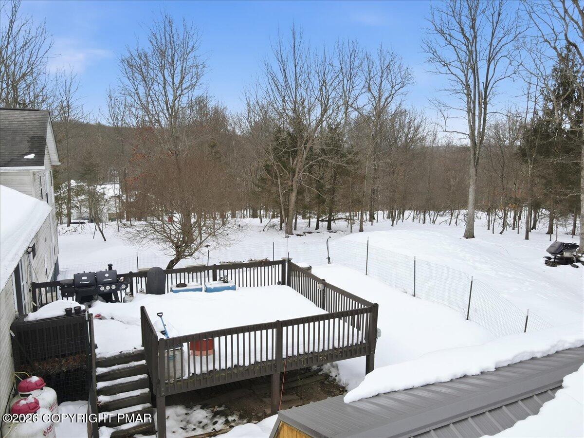 199 Magic Mountain Road Henryville, PA 18332 - Photo 63 of 74 Rear view