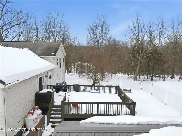$315,000 | 199 Magic Mountain Road, Henryville, PA 18332