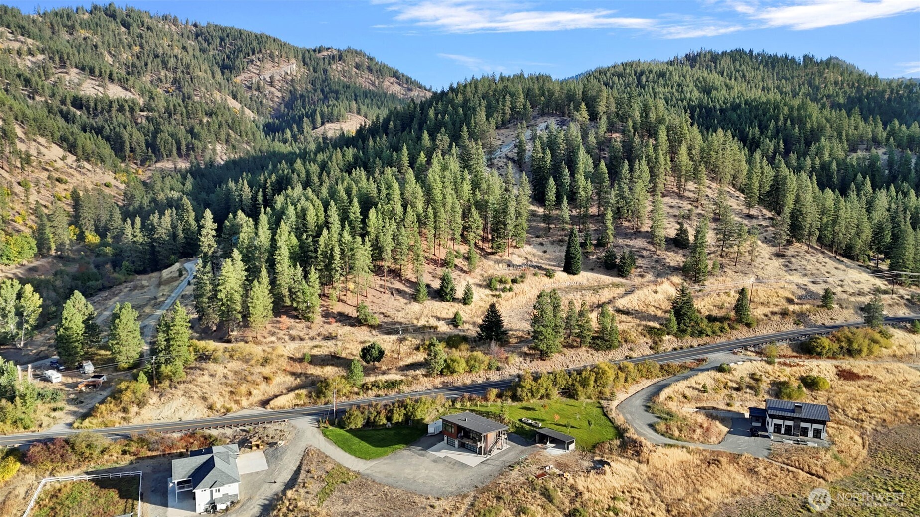 10695 Eagle Creek Road Leavenworth, WA 98826 - Photo 37 of 39 a view of lake with mountain
