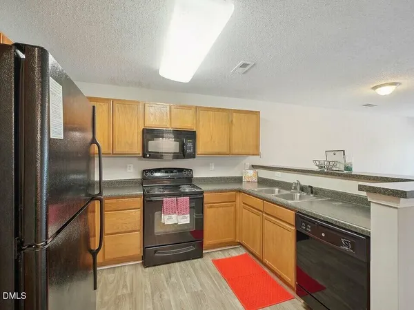 $1,799 | 215 William Penn Plaza, Unit 3BR, Durham, NC 27704