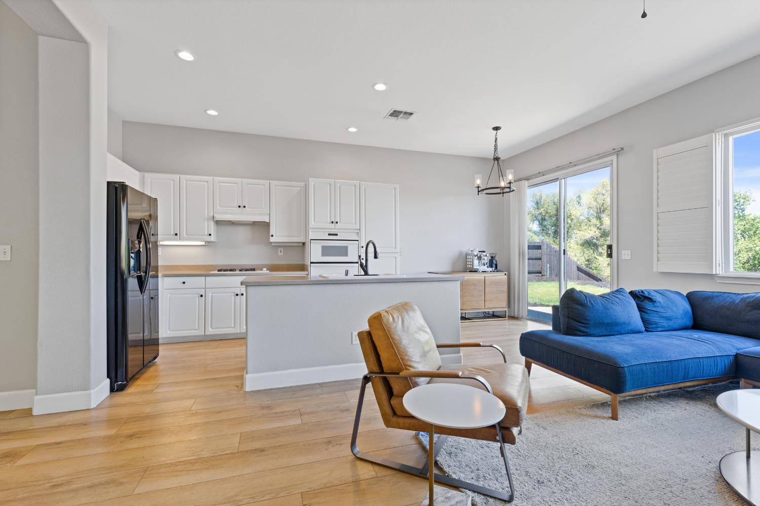 5331 Wesley Road Rocklin, CA 95765 - Photo 3 of 36