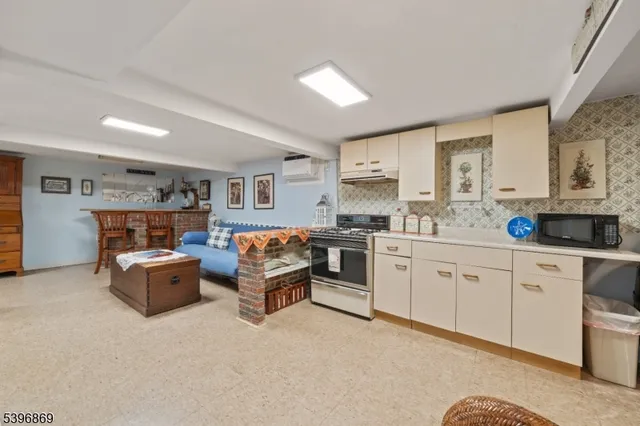 $599,000 | 63 Pomona Avenue, Fair Lawn, NJ 07410