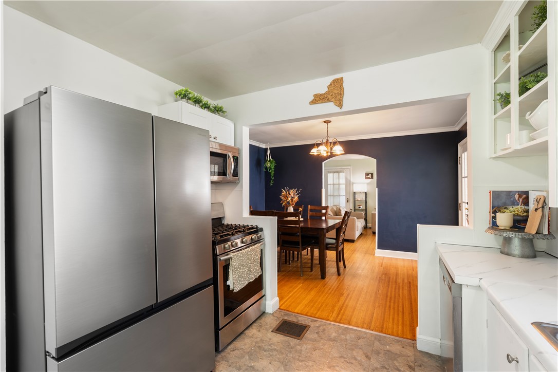 173 Coolidge Road Irondequoit, NY 14622 - Photo 38 of 46