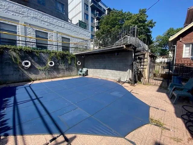 $1,800,000 | 34 Amherst Street | Manhattan Beach