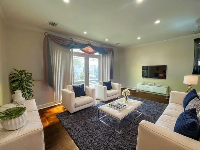 $1,800,000 | 34 Amherst Street | Manhattan Beach