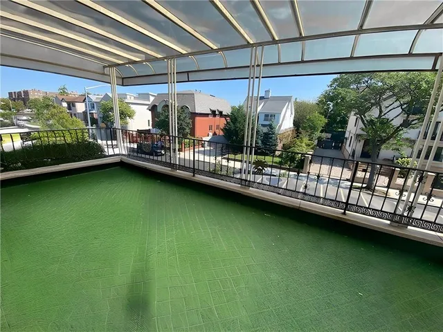 $1,800,000 | 34 Amherst Street | Manhattan Beach