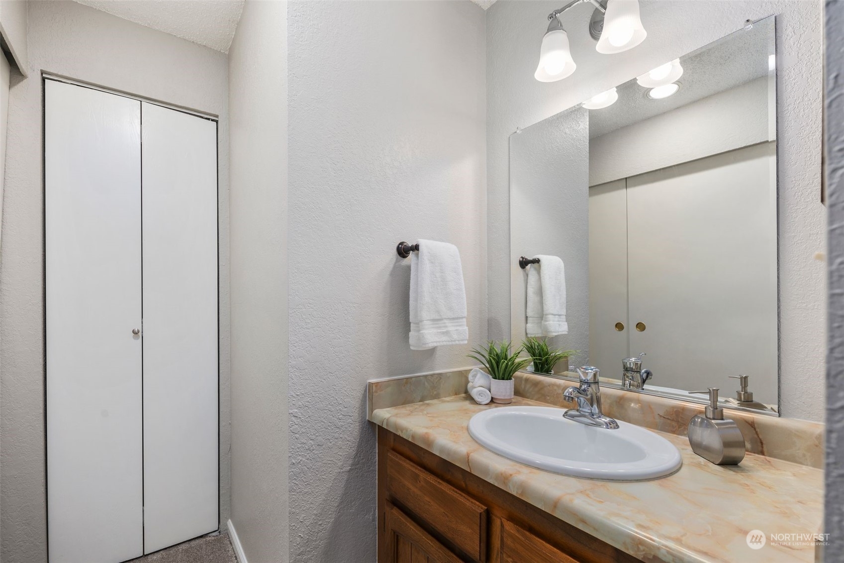 2607 Northeast 4th Street, Unit 228 Renton, WA 98056 - Photo 16 of 26