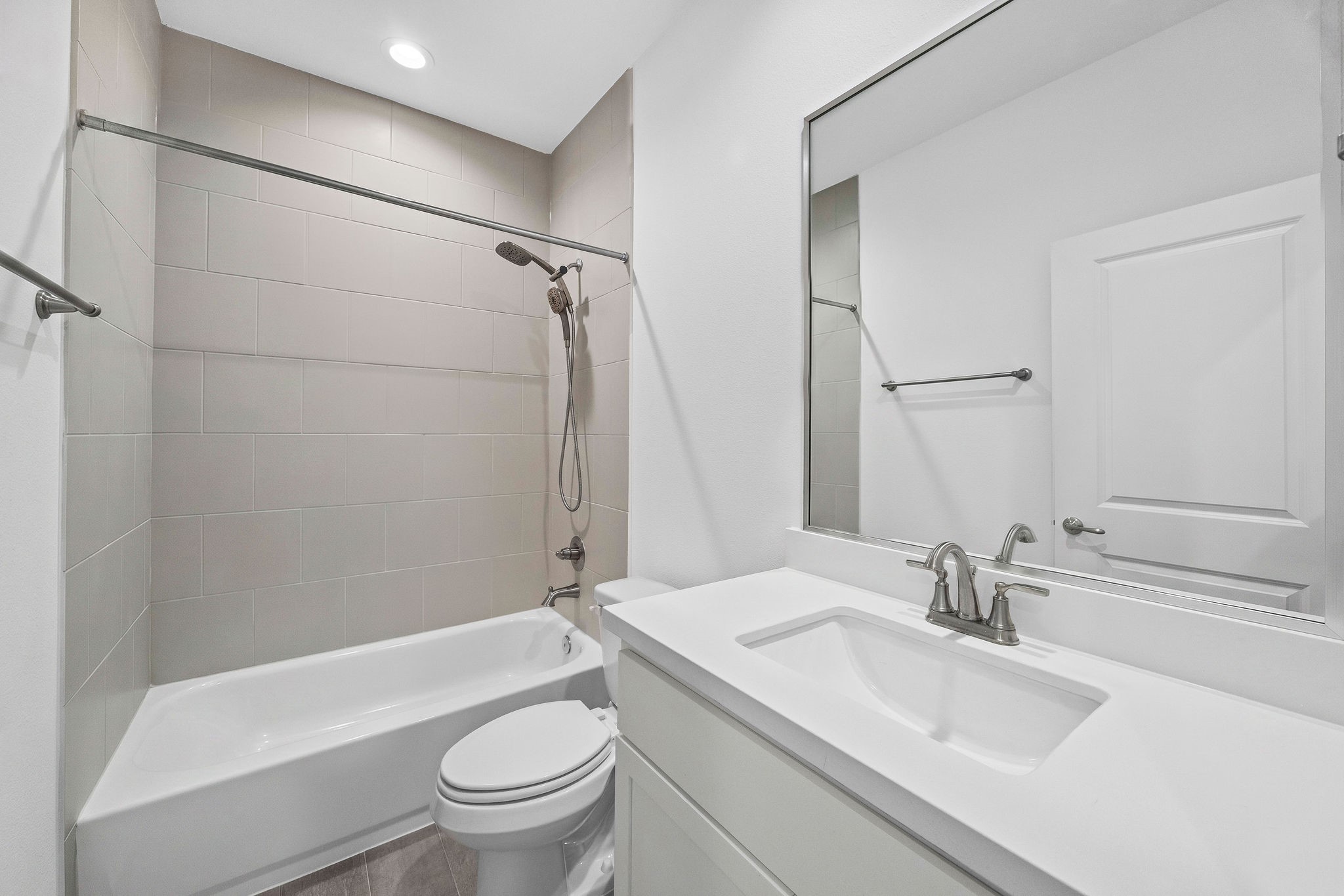 9561 Neuens Road, Unit D Houston, TX 77080 - Photo 5 of 23