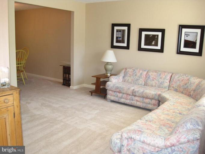 4606 Runnymeade Road Owings Mills, MD 21117 - Photo 5 of 23 Living Room