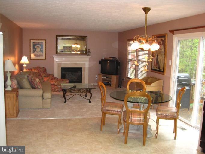 4606 Runnymeade Road Owings Mills, MD 21117 - Photo 8 of 23 Family Room