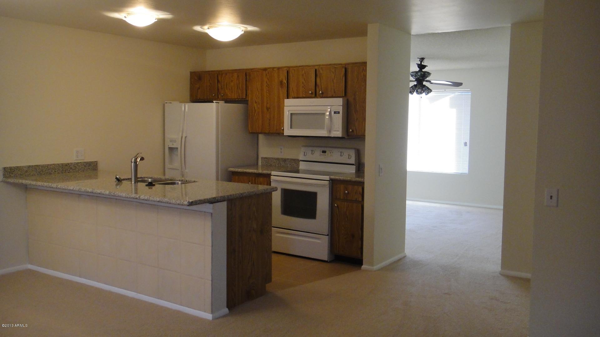 1754 East Grandview Road Phoenix, AZ 85022 - Photo 10 of 30 DSC03455