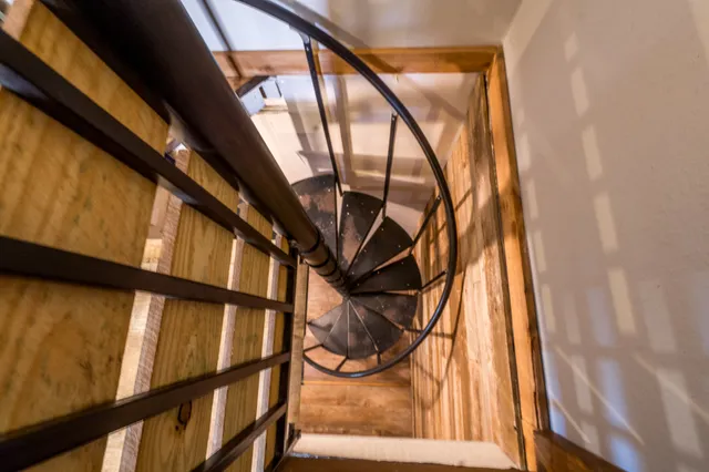 a view of an outdoor space