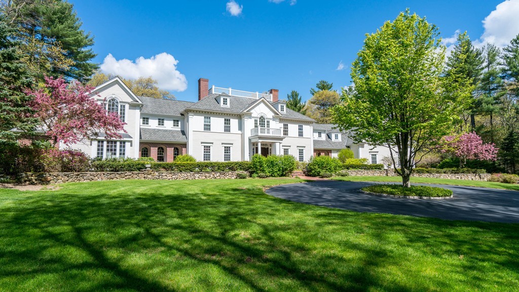 5 Hamlin's Crossings East Dover, MA 02030 - Photo 1 of 19