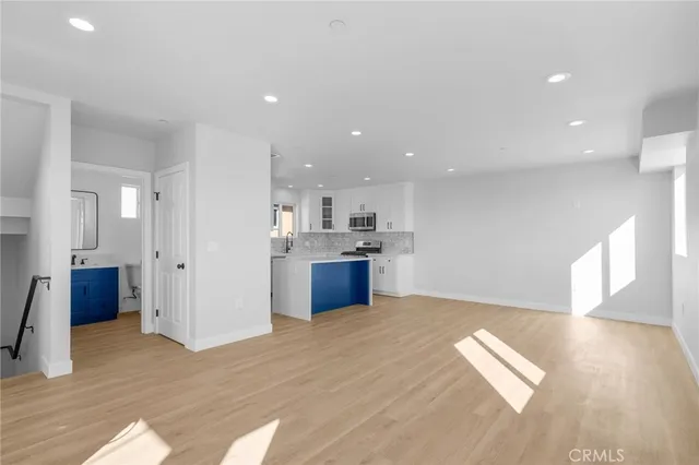 $4,900 | 3223 Lanfranco Street, Los Angeles, CA 90063