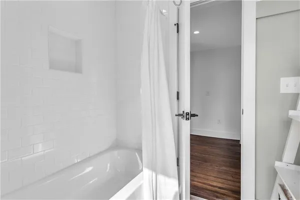 $3,400 | 88 Peachtree Memorial Drive Northwest, Unit 4, Atlanta, GA 30309