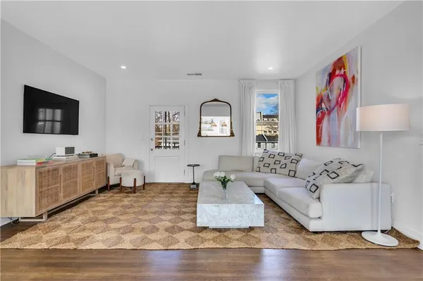 $3,400 | 88 Peachtree Memorial Drive Northwest, Unit 4, Atlanta, GA 30309