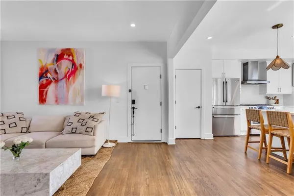 $3,400 | 88 Peachtree Memorial Drive Northwest, Unit 4, Atlanta, GA 30309