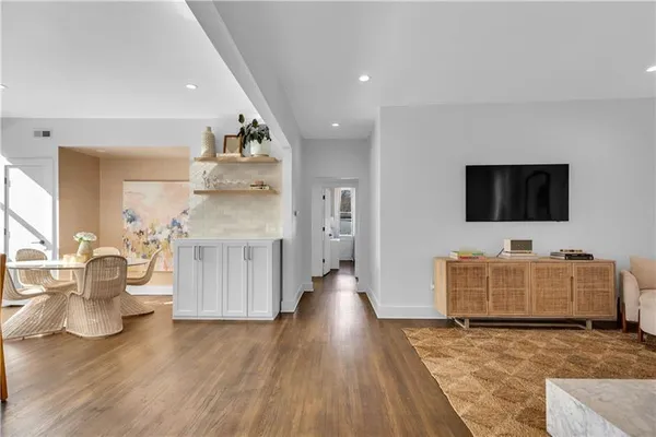 $3,400 | 88 Peachtree Memorial Drive Northwest, Unit 4, Atlanta, GA 30309
