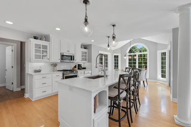 $809,000 | 329 West Bridge Street, Grafton, WI 53024