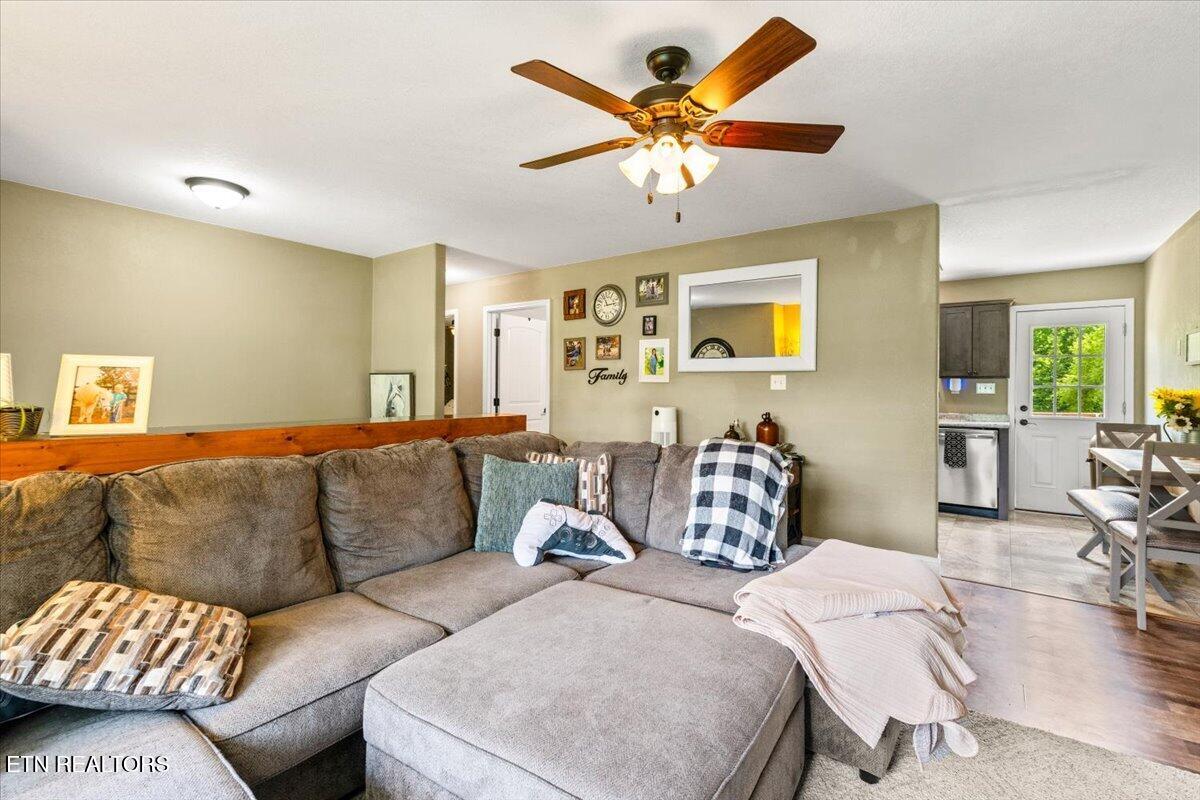1585 Jeffers Road Huntsville, TN 37756 - Photo 12 of 43 12-1585 Jeffers Rd