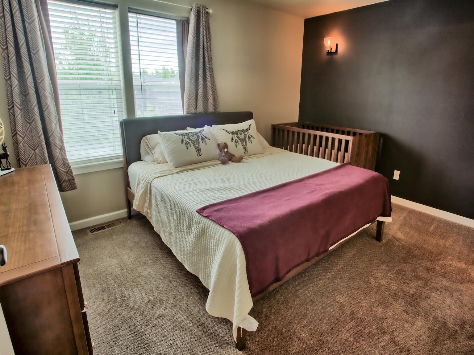 62660 Larkview Road Bend, OR 97701 - Photo 18 of 24 HDR36