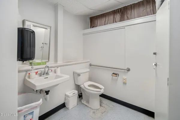 $524,000 | 4956 Highway 30, Schoharie, NY 12157