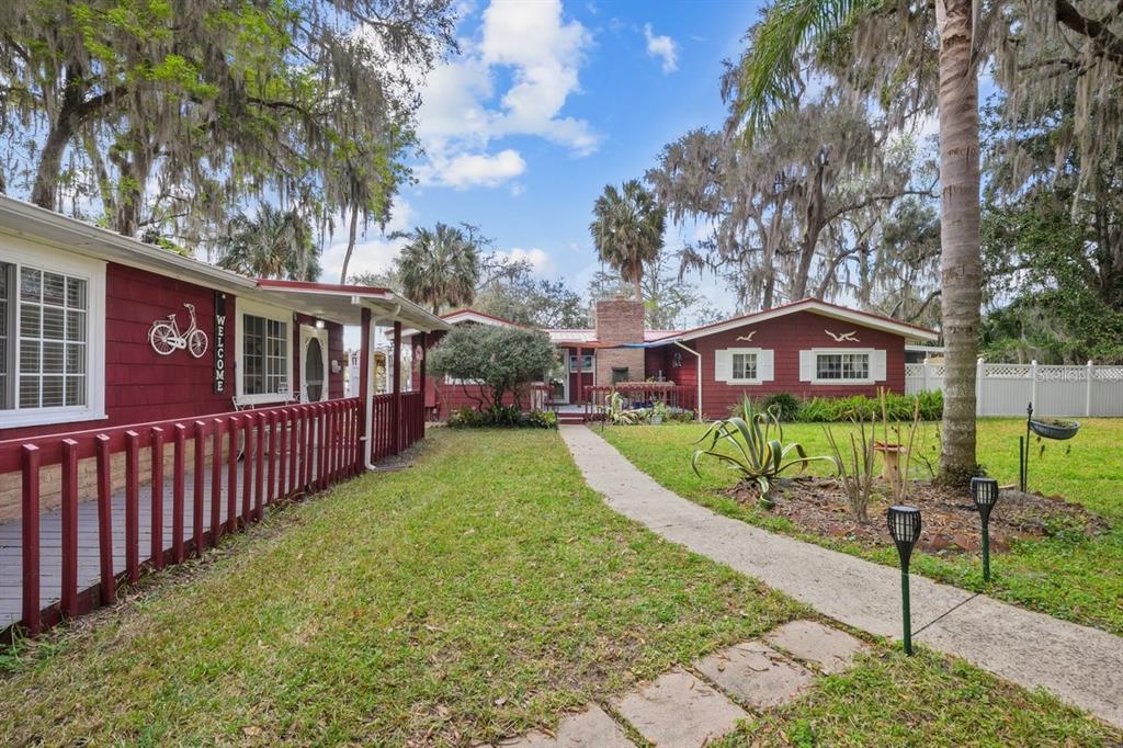 101 Orange Street Satsuma, FL 32189 - Photo 4 of 65