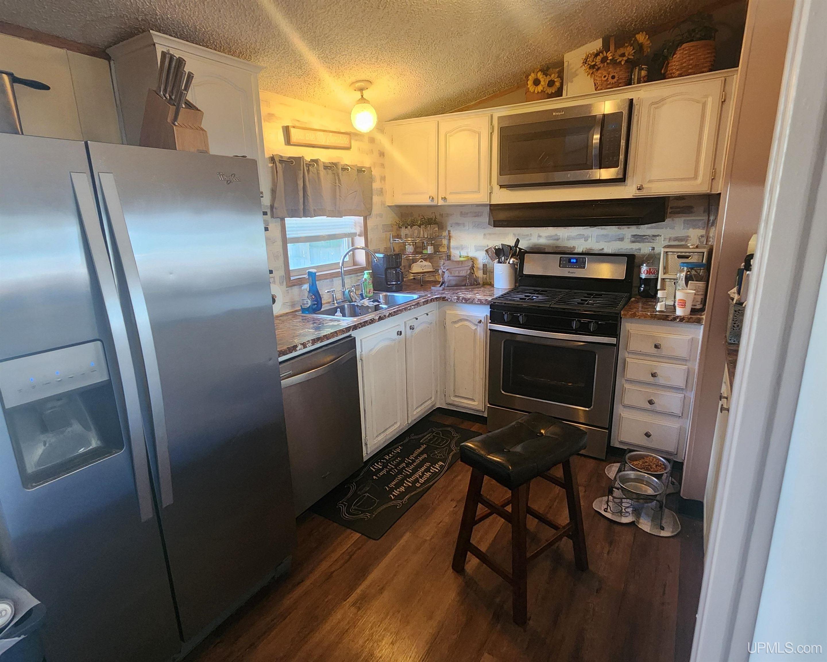 466 Kearsarge Street Laurium, MI 49913 - Photo 14 of 26