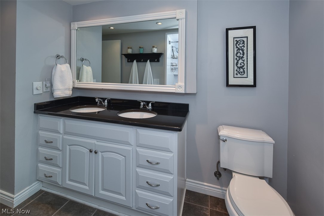 5403 Hillside Road Independence, OH 44131 - Photo 19 of 35 Gallery Image 19