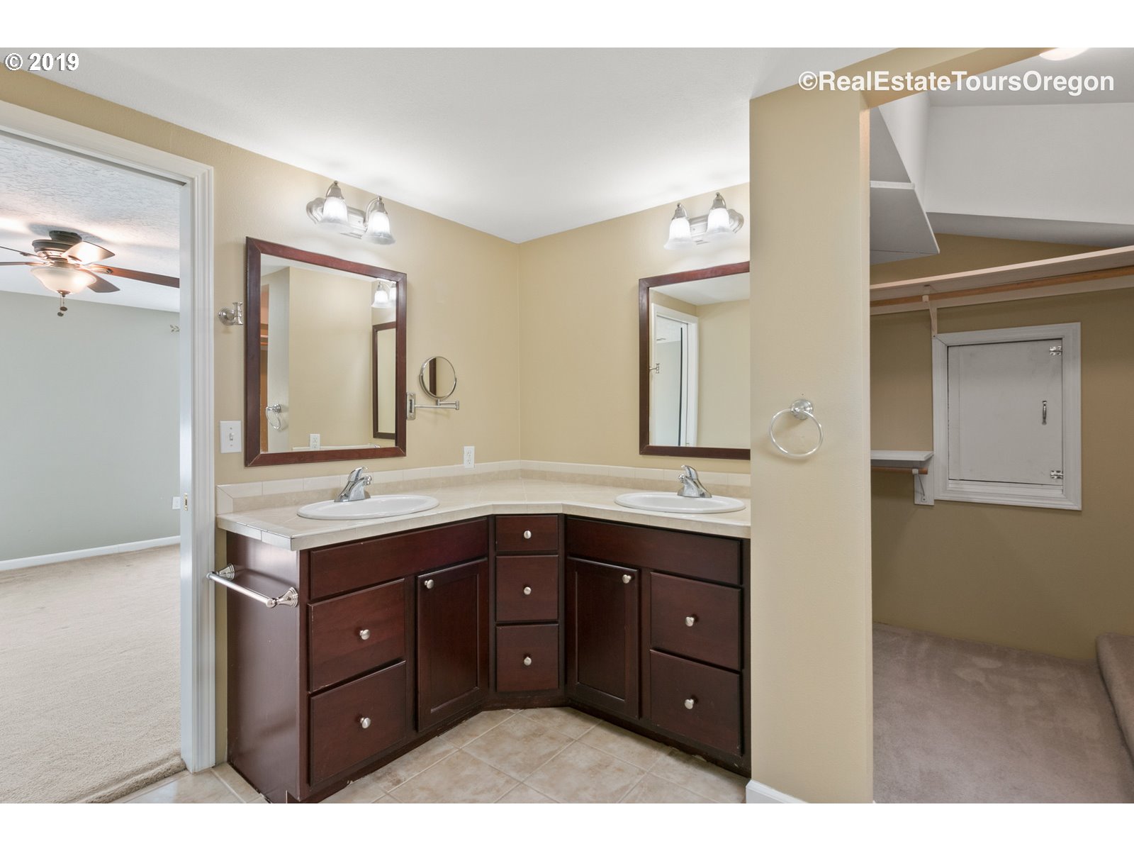 1530 Northwest Saltzman Road Portland, OR 97229 - Photo 18 of 32 Gallery Image 18