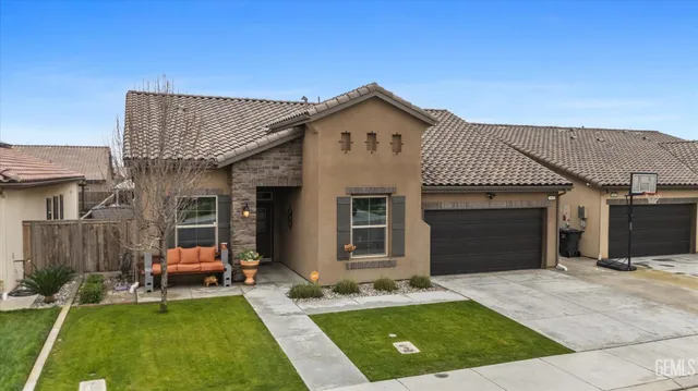 $440,000 | Undisclosed Address, Shafter, CA 93263