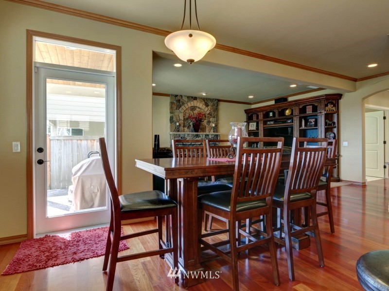 4020 215th Street Southeast Bothell, WA 98021 - Photo 7 of 20