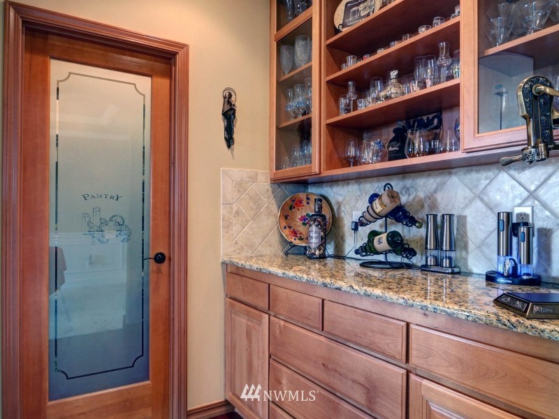 4020 215th Street Southeast Bothell, WA 98021 - Photo 8 of 20