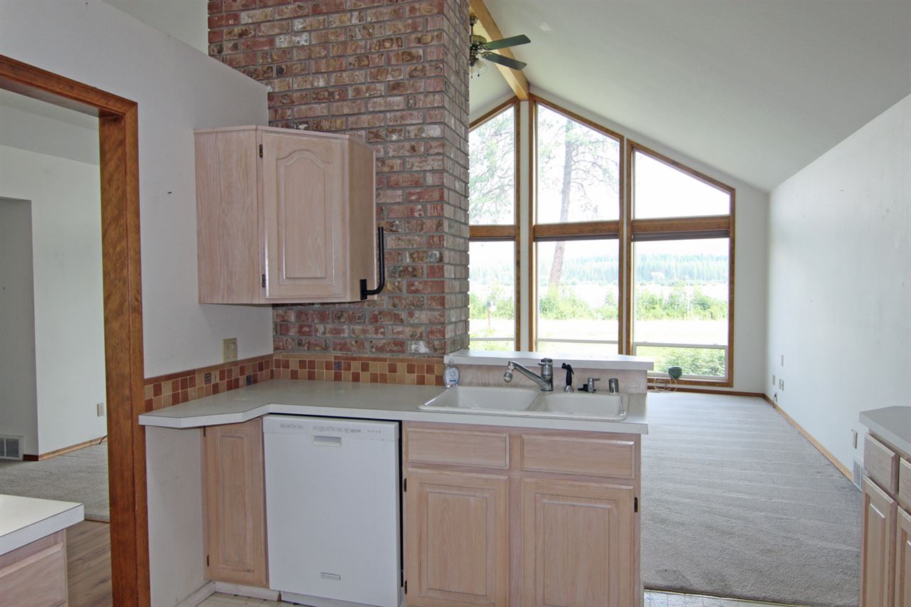 457 River Road Cusick, WA 99119 - Photo 12 of 19